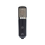 AKG P820