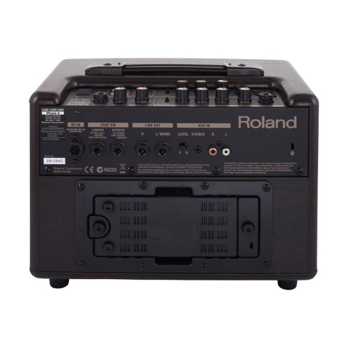 ROLAND AC-33RW