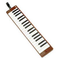 YAMAHA P-37D