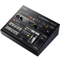 ROLAND V40HD